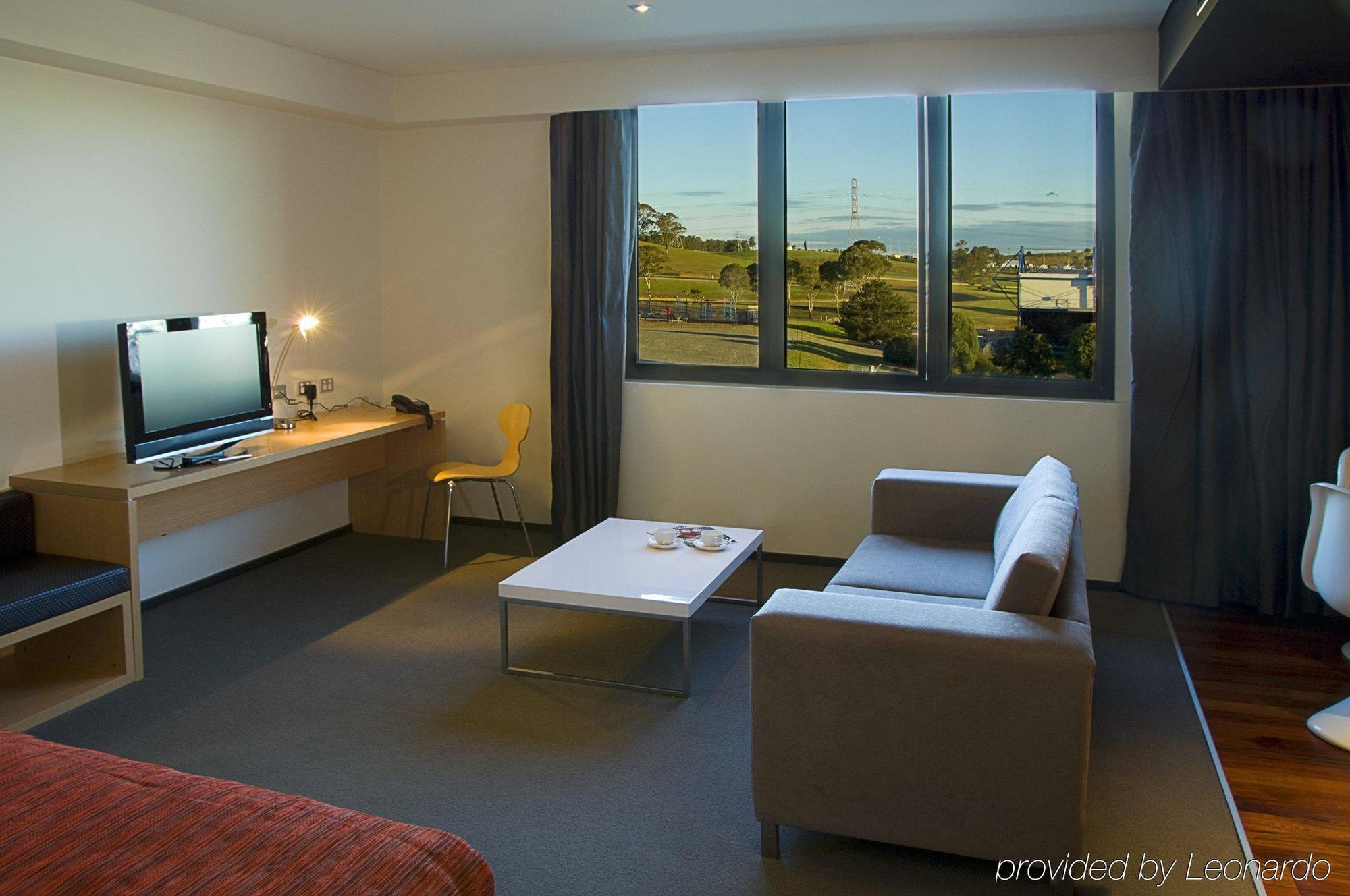 โรงแรมอัลฟา อีสเทิร์น ครีก Eastern Creek ภายนอก รูปภาพ